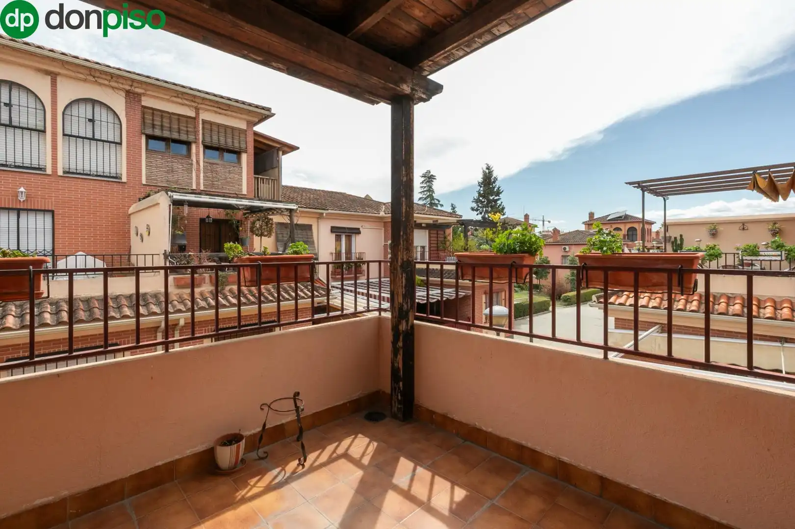 Einfamilien-Reihenhaus zum Verkauf in Calle ELISA SORIANO, Angustias - Chana - Encina