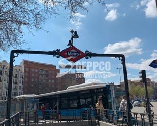 Exterior view of Premises for sale in  Madrid Capital