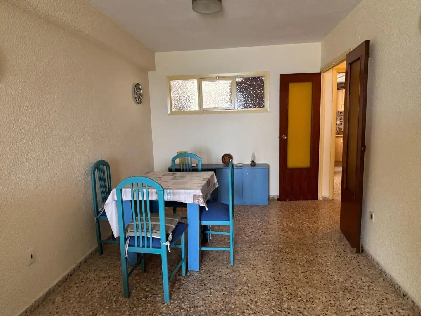 Menjador de Apartament en venda en Torrevieja amb Terrassa i Moblat