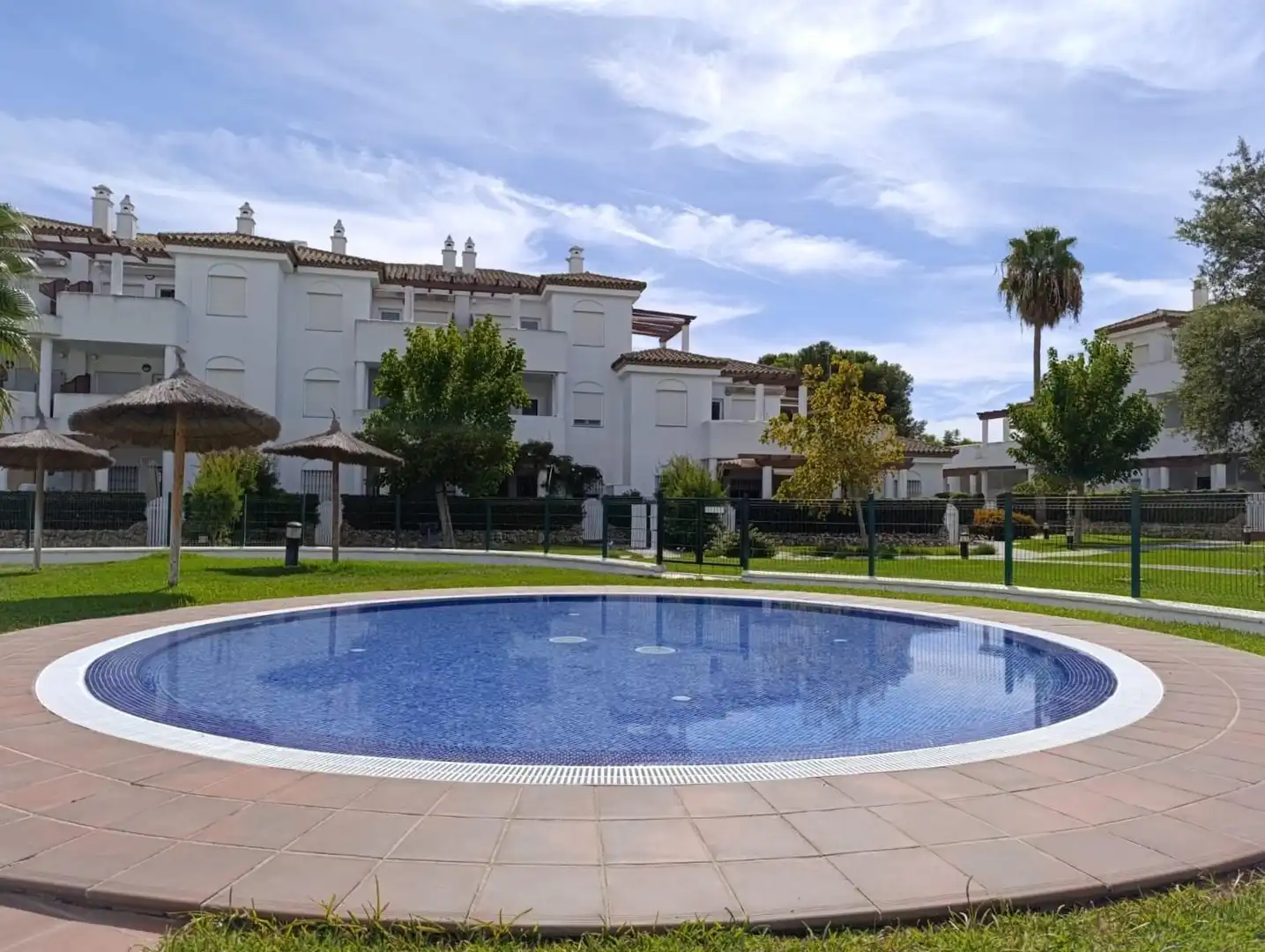 Apartment with pool for sale in La Barrosa, imagen 23