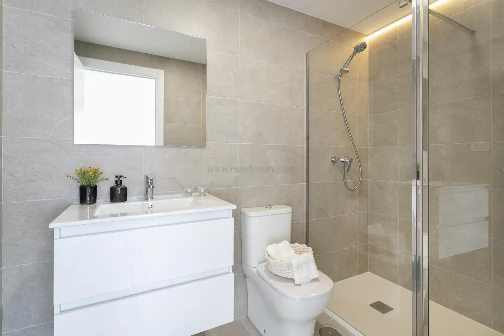 Apartamento con piscina en venta en Gran Alacant, imagen 30