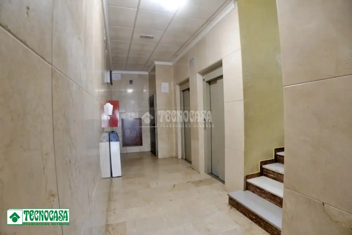 Piso en venta en El Ejido con Balcón