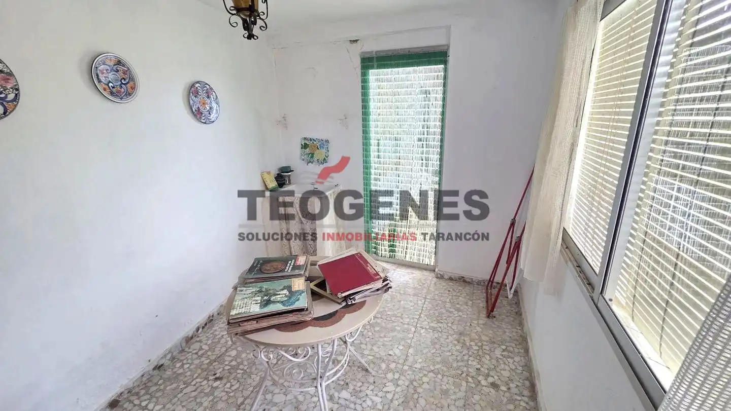 Bedroom of Houses for sale in Villarejo de Fuentes  with Terrace and Furnished