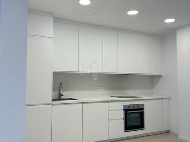 Wohnung zur Miete in Carrer de Pere Martell 3