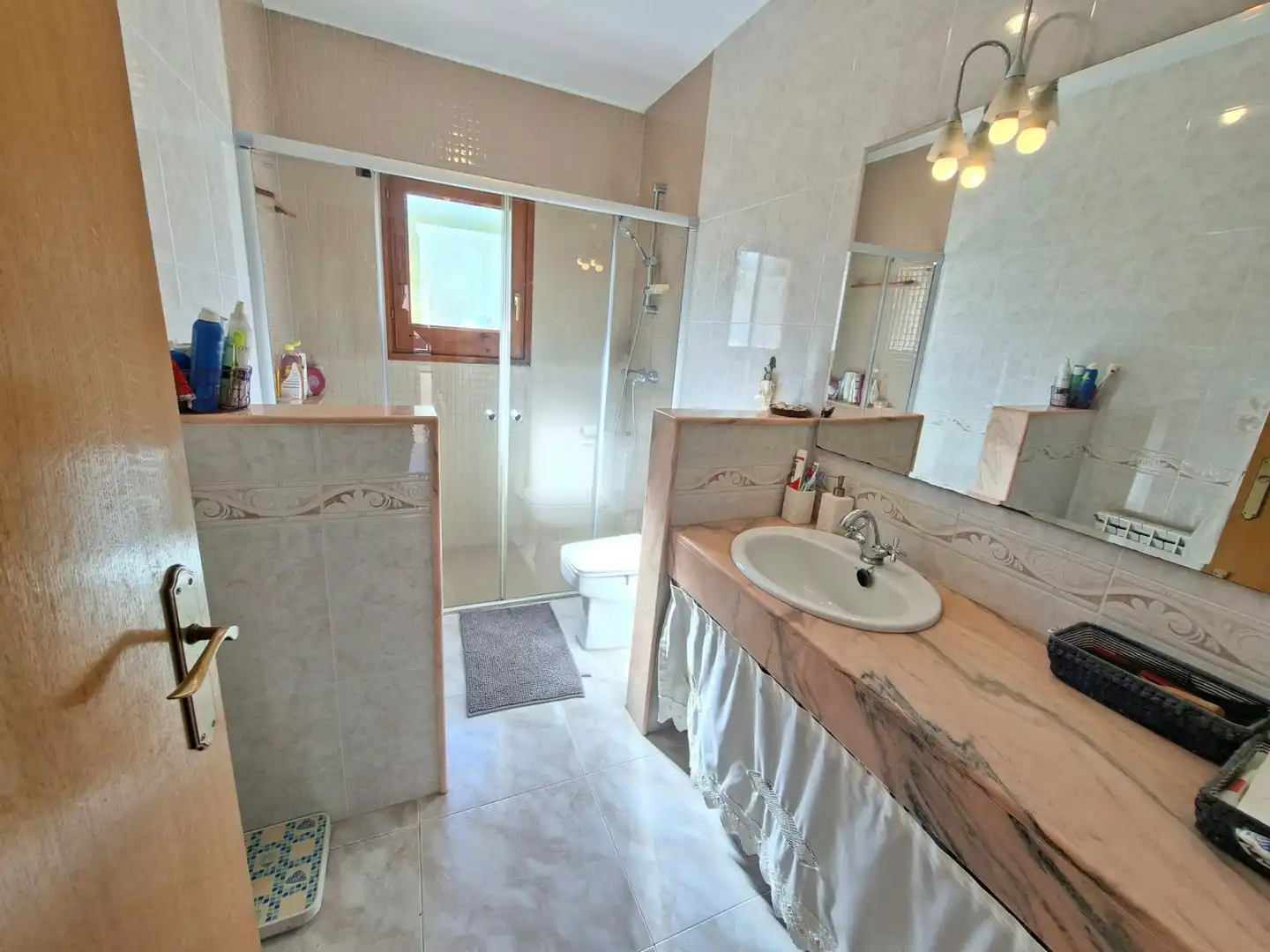 Baño de Casa o chalet en venta en Breda con Calefacción y Jardín privado
