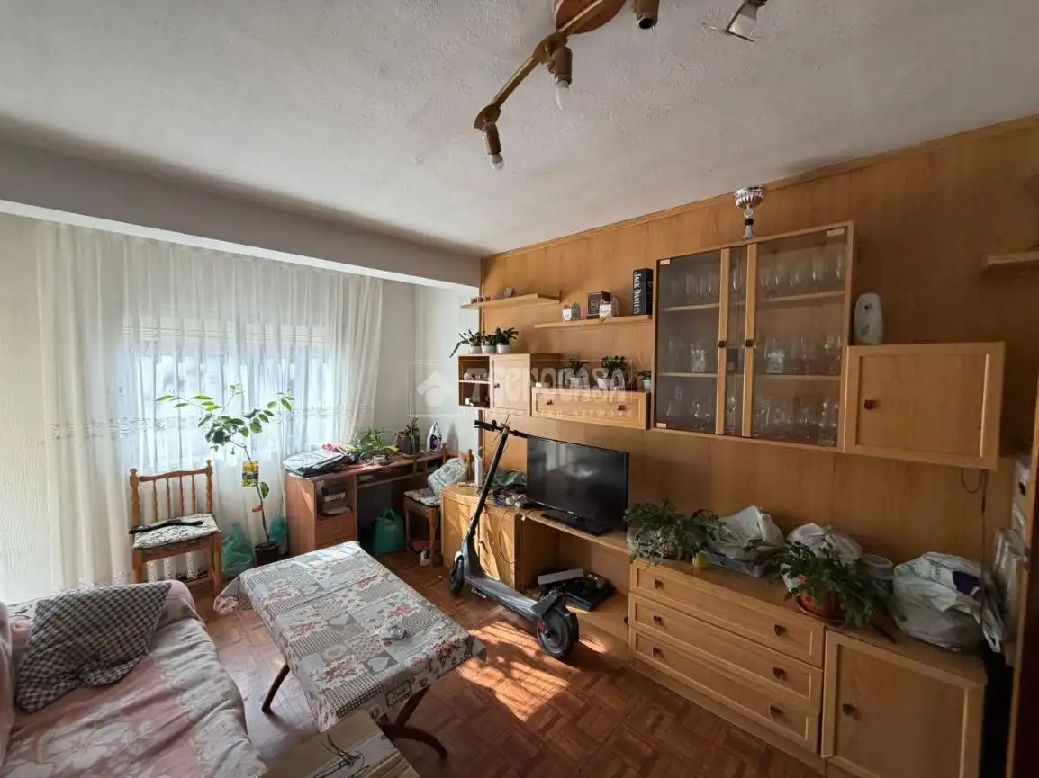 Living room of Flat for sale in Alcalá de Henares