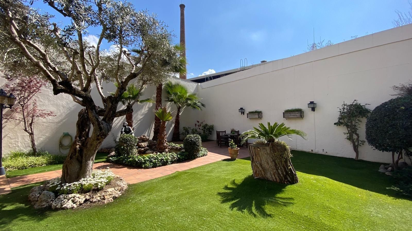 Jardí de Casa o xalet en venda en Sabadell amb Aire condicionat, Calefacció i Jardí privat