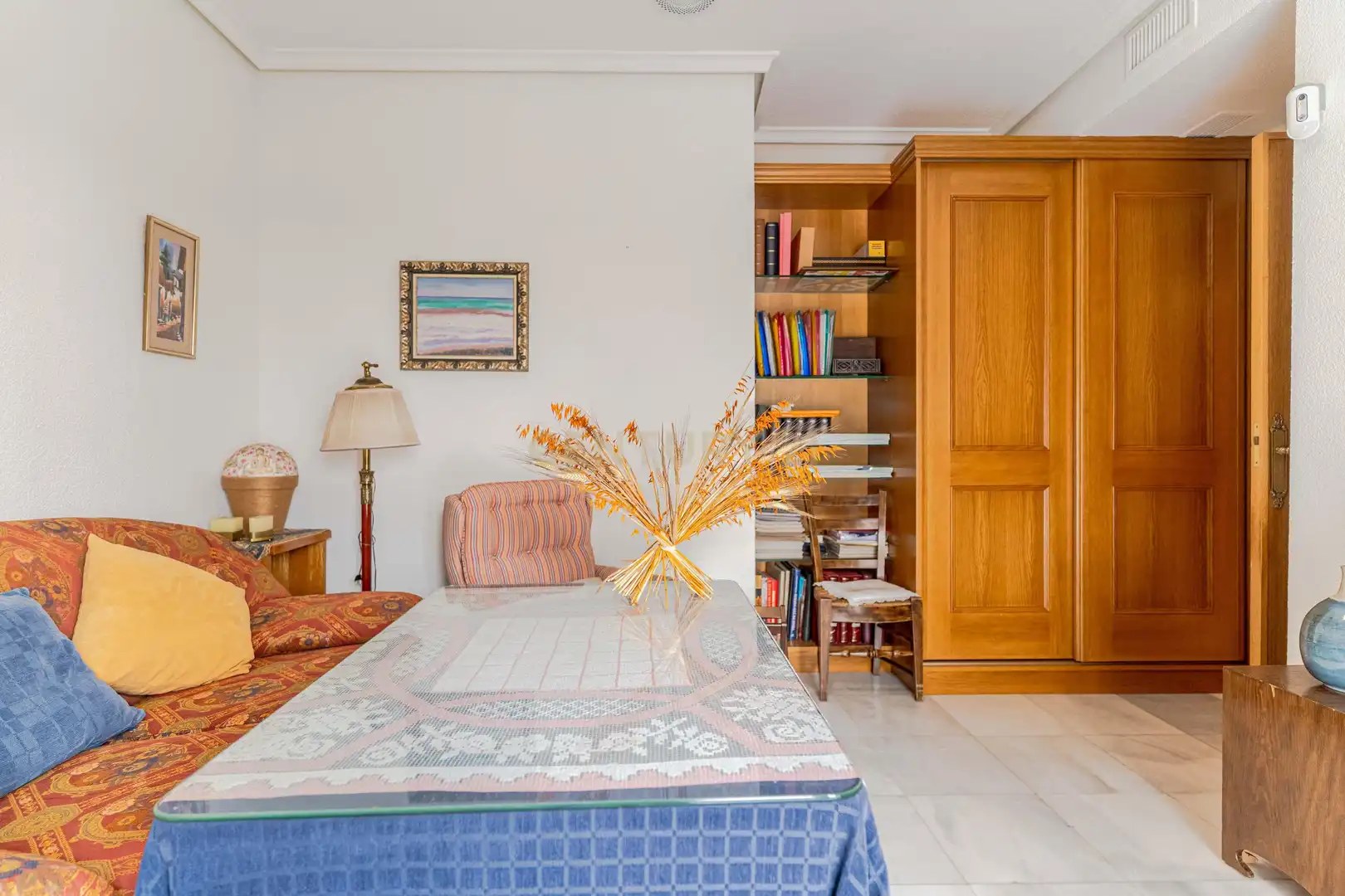 Habitación de Dúplex en venta en Granada con Aire acondicionado, Jardín privado y Trastero