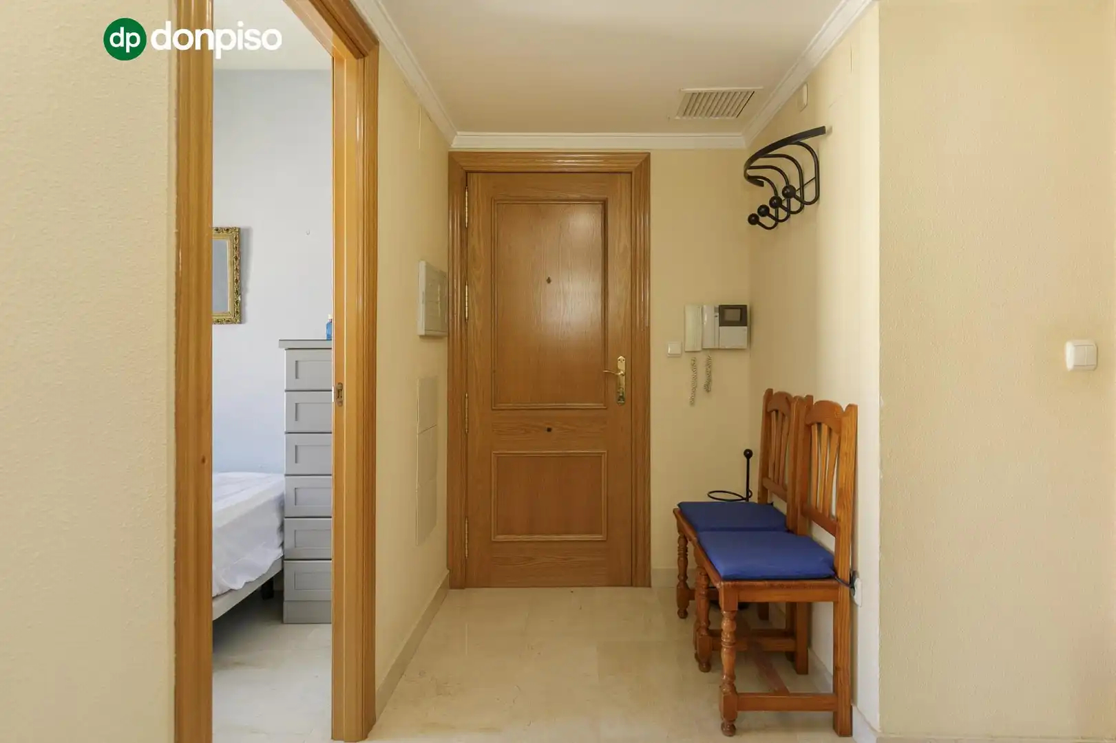 Apartament en venda en Granada amb Piscina comunitària