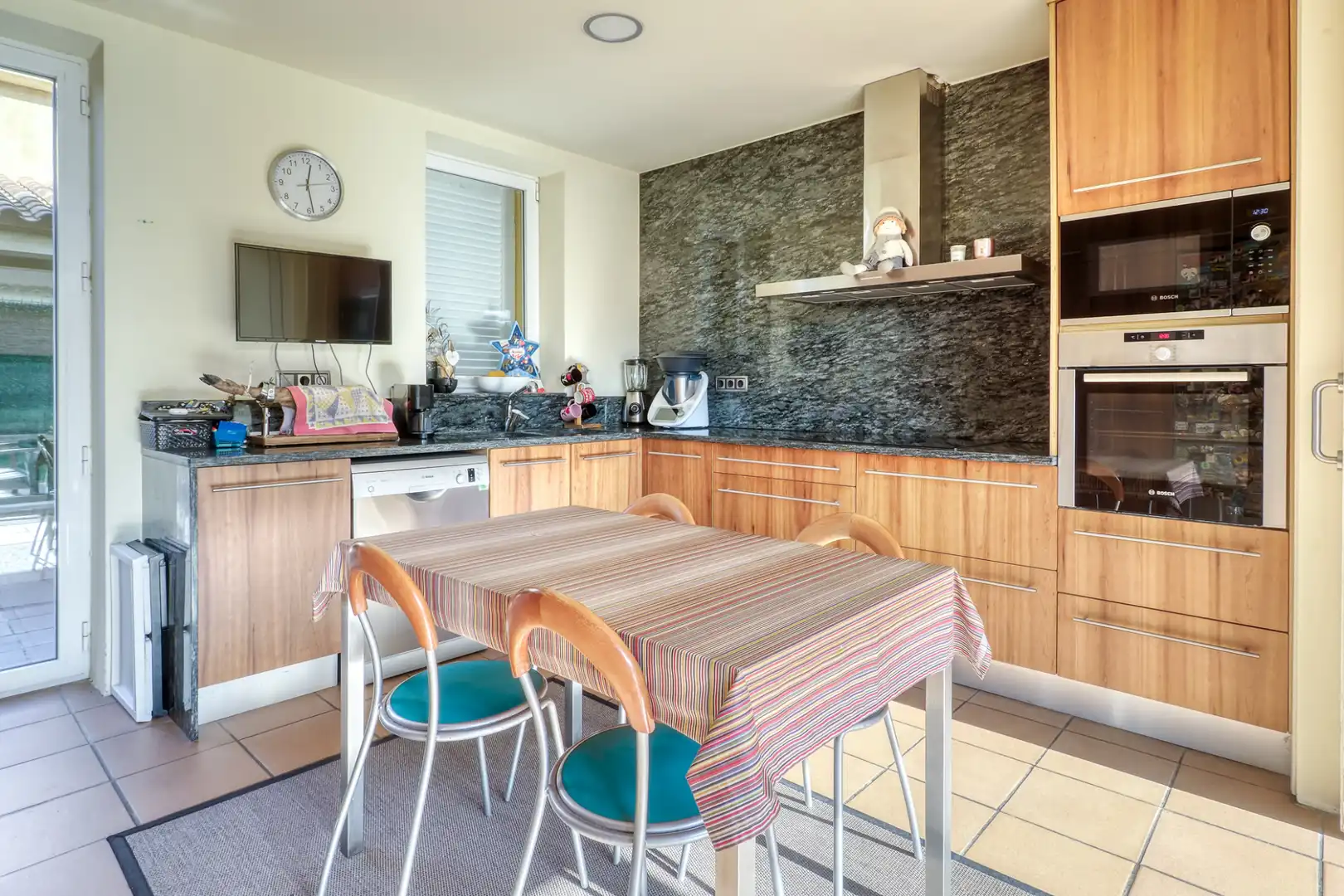 Cocina de Casa o chalet en venta en Borrassà con Aire acondicionado, Calefacción y Jardín privado