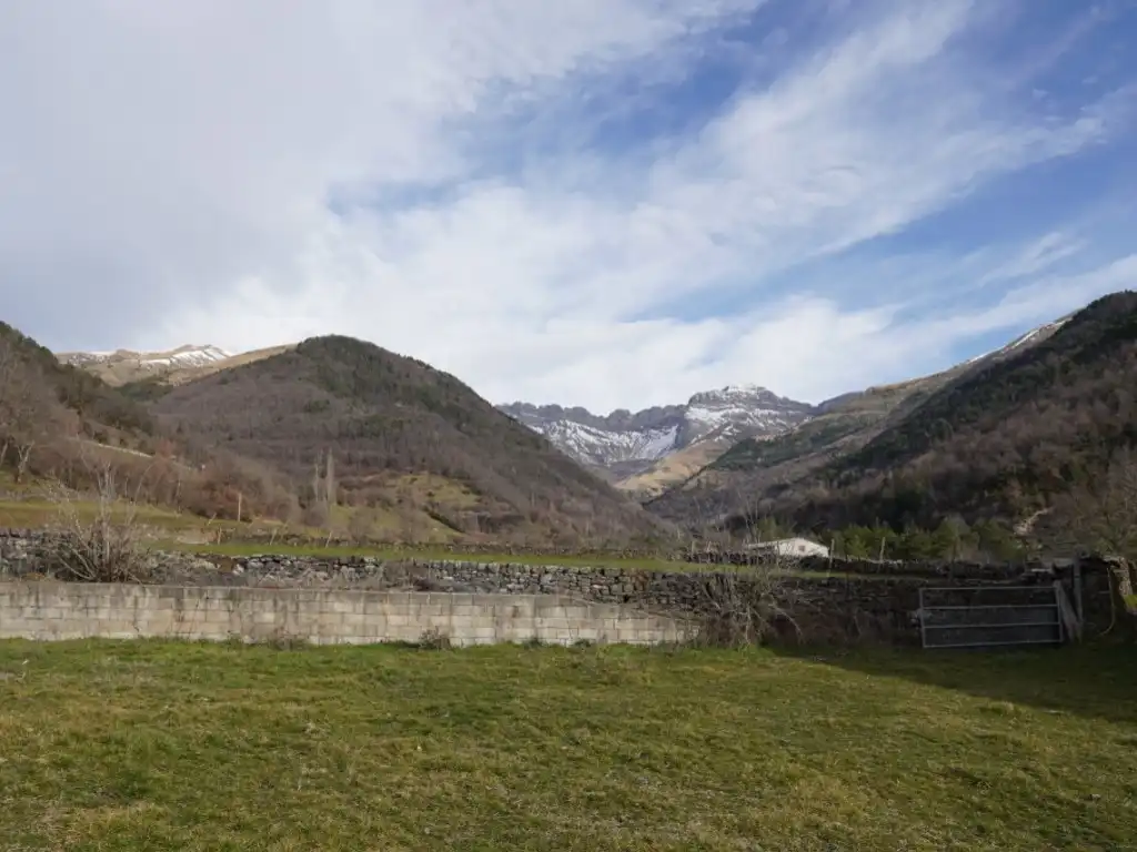 Casa o chalet en venta en Calle Bajera L B, Torla - Ordesa