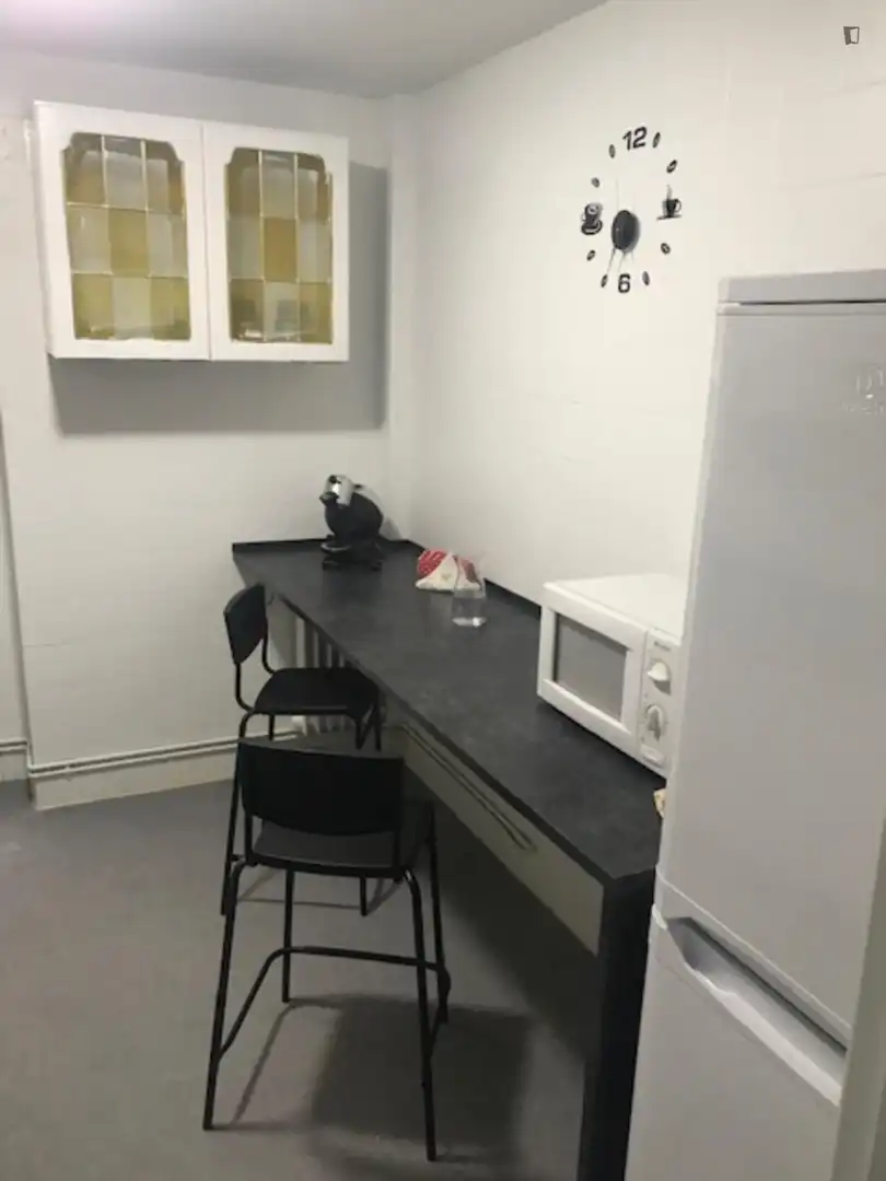 Habitació a Salesas