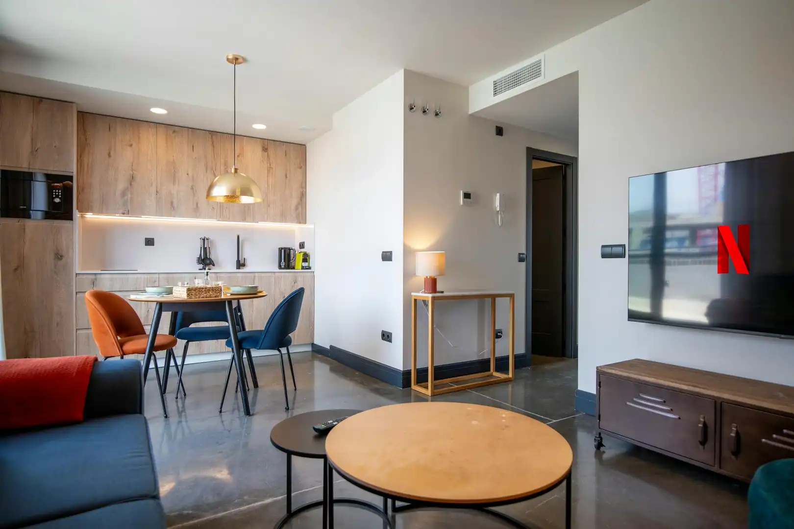 Sala de estar de Piso de alquiler en Madrid con Aire acondicionado, Jardín privado y Amueblado