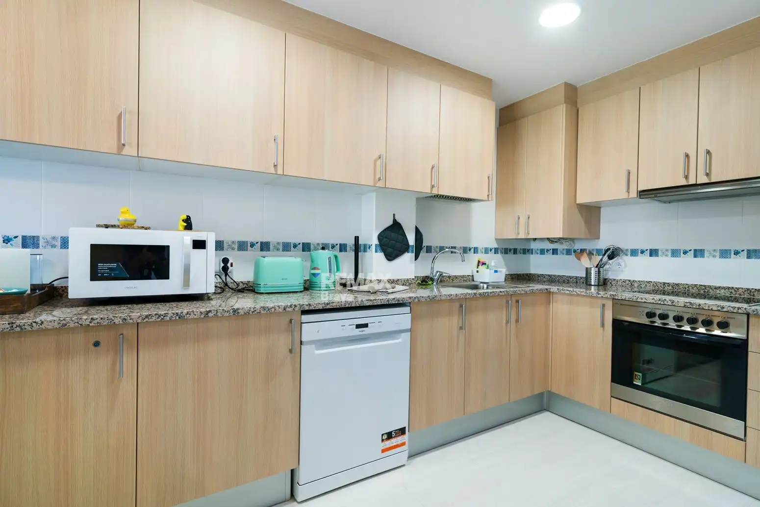 Kitchen of Flat for sale in Roses  with Air Conditioner, Heating and Terrace