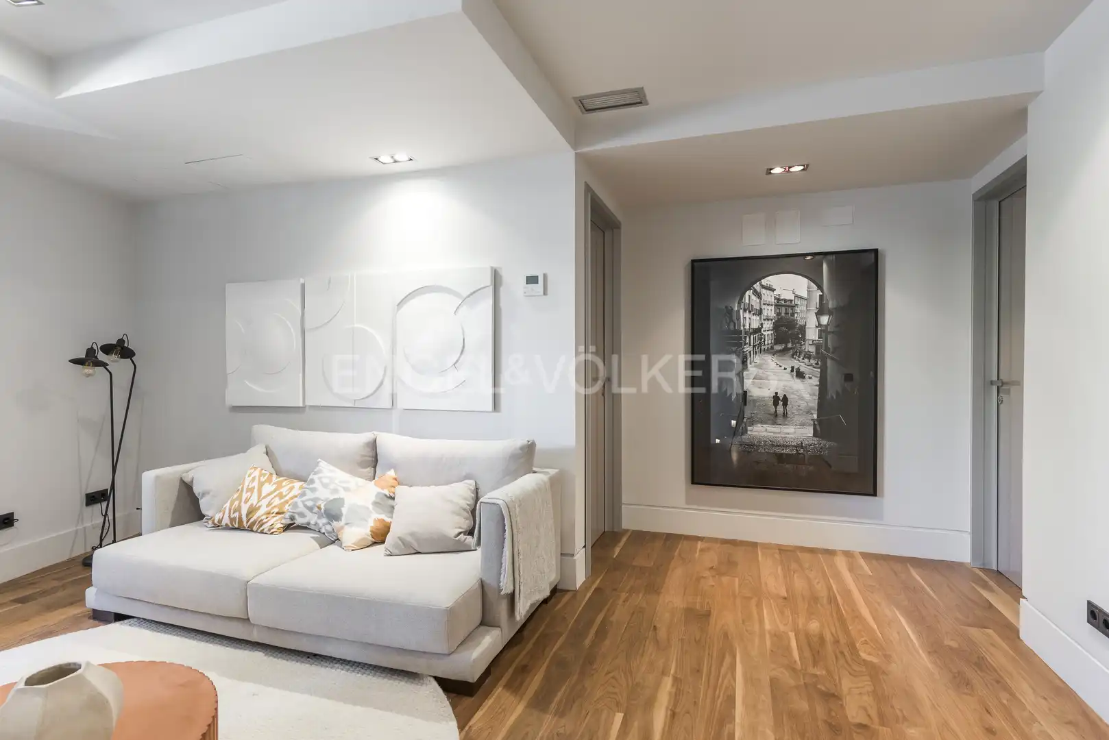 Sala d'estar de Apartament de lloguer en Madrid amb Aire condicionat, Calefacció i Terrassa