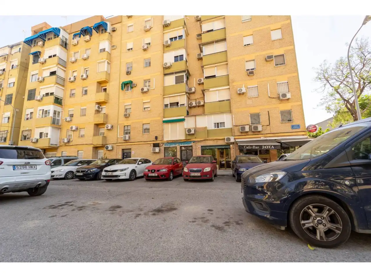 Business premises for sale in Calle Azafatas, imagen 17