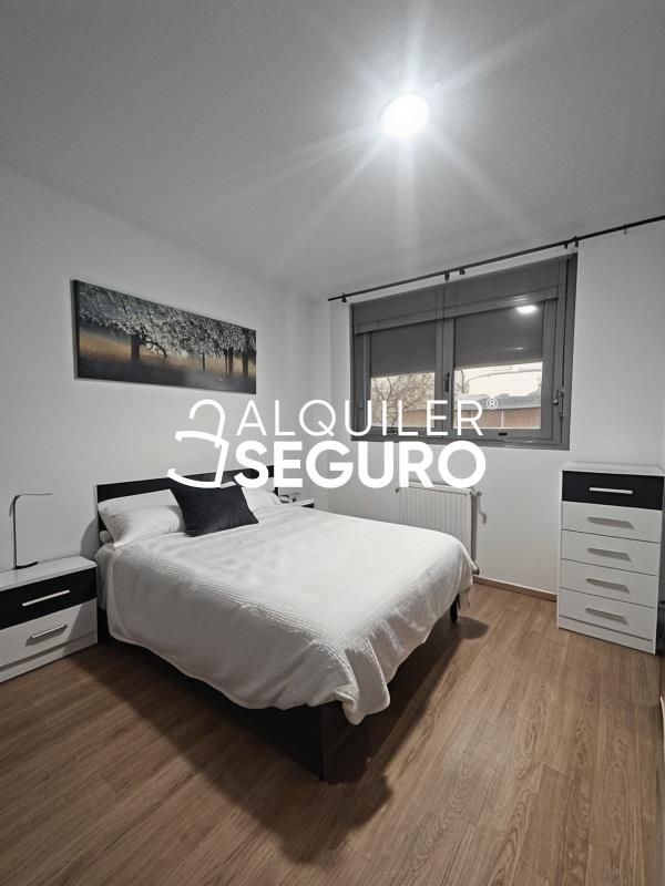 Bedroom of Flat to rent in Villalbilla  with Air Conditioner, Heating and Terrace
