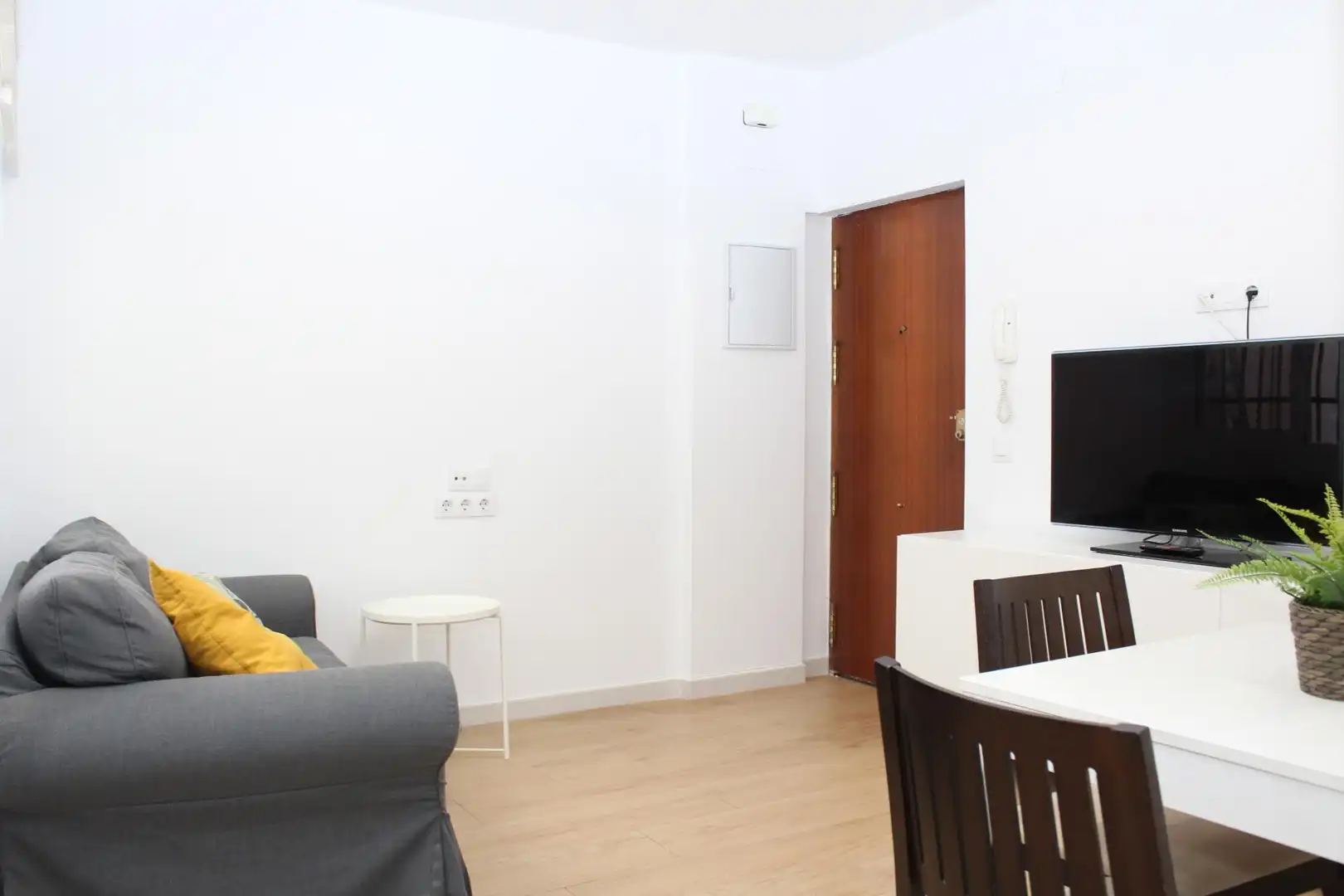 Appartamento in affitto a Casco Antiguo, imagen 7