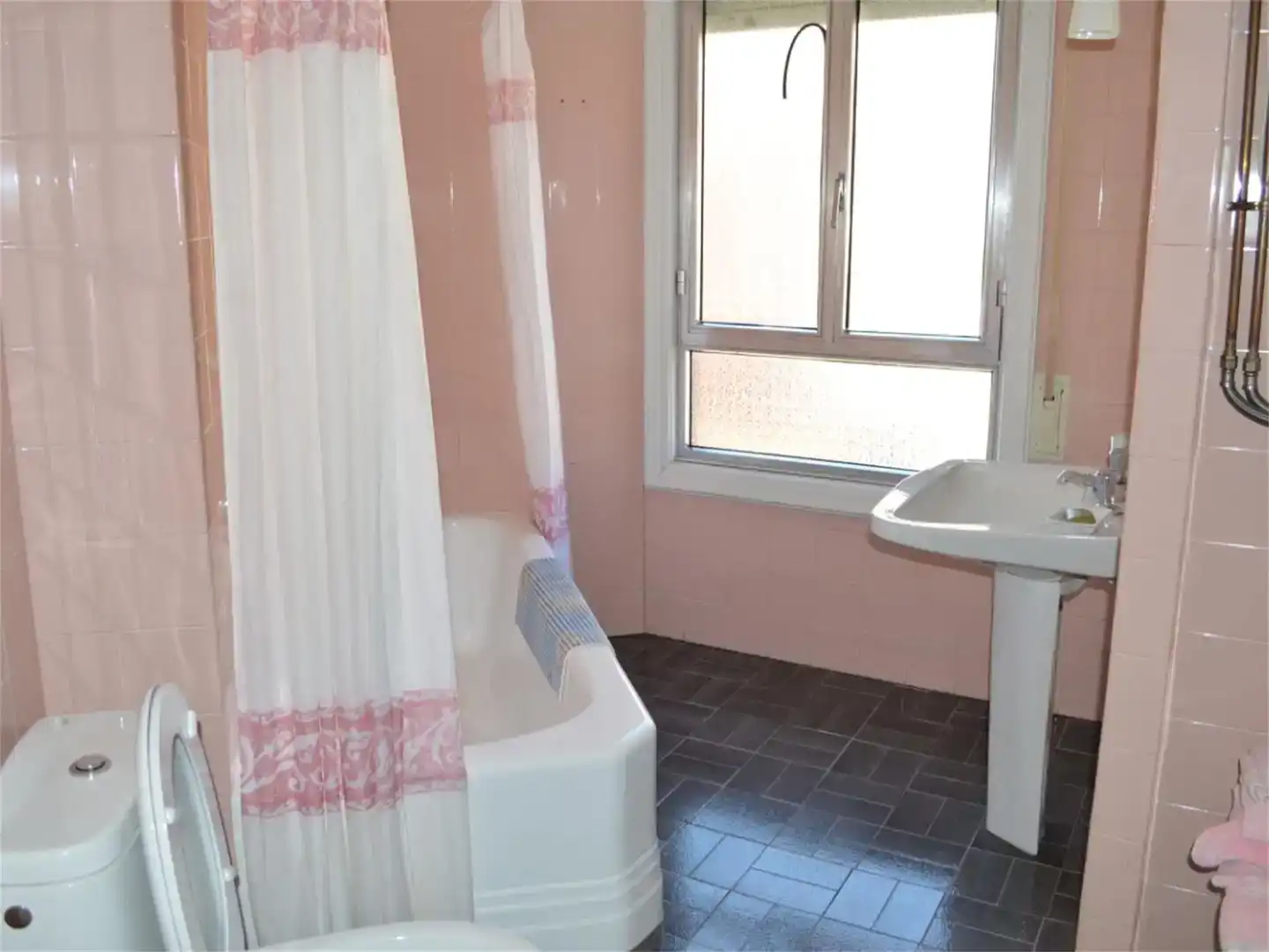 Baño de Piso en venta en Villacarriedo con Balcón