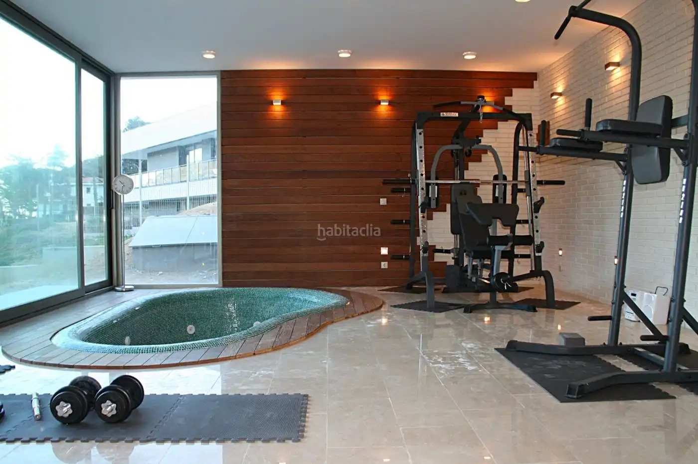 Casa con piscina en venta en Carrer Almadrava 11, imagen 3