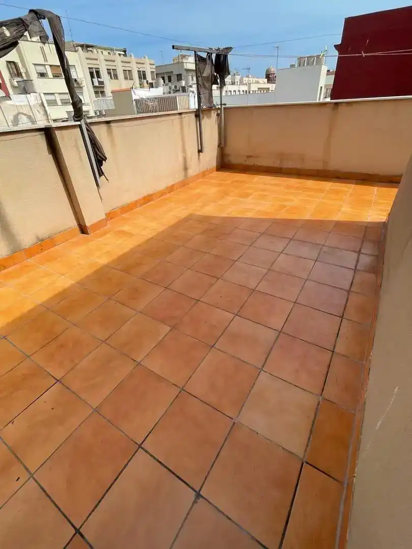 Terrassa de Casa adosada en venda en Melilla amb Aire condicionat, Parquet i Moblat