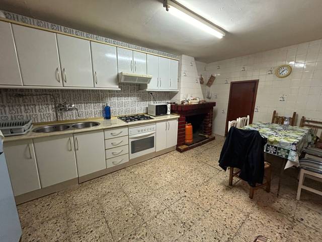 Casa-chalet en Venta en Torre de Don Miguel