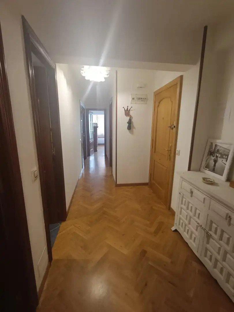 Piso de alquiler en A Coruña Capital  con Calefacción y Amueblado