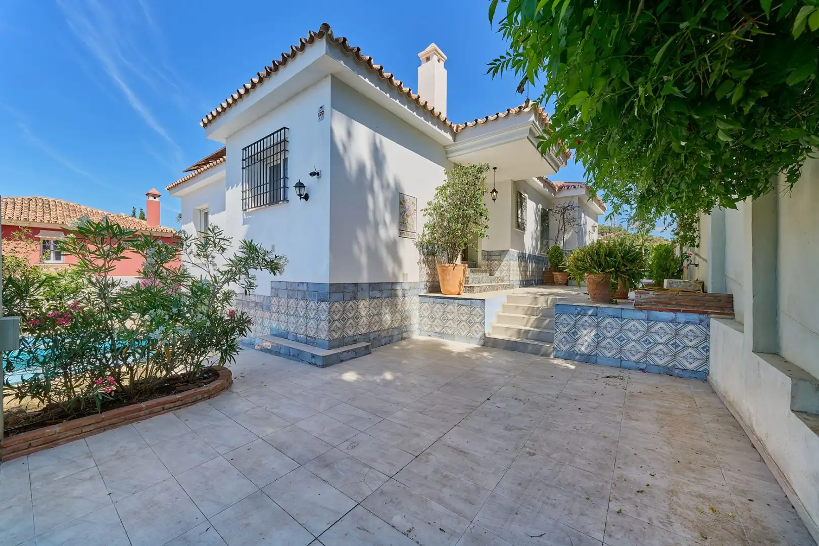 Vista exterior de Casa o chalet en venta en Málaga con Aire acondicionado, Calefacción y Jardín privado
