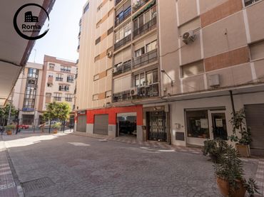 Pis amb balcó en venda a Ronda