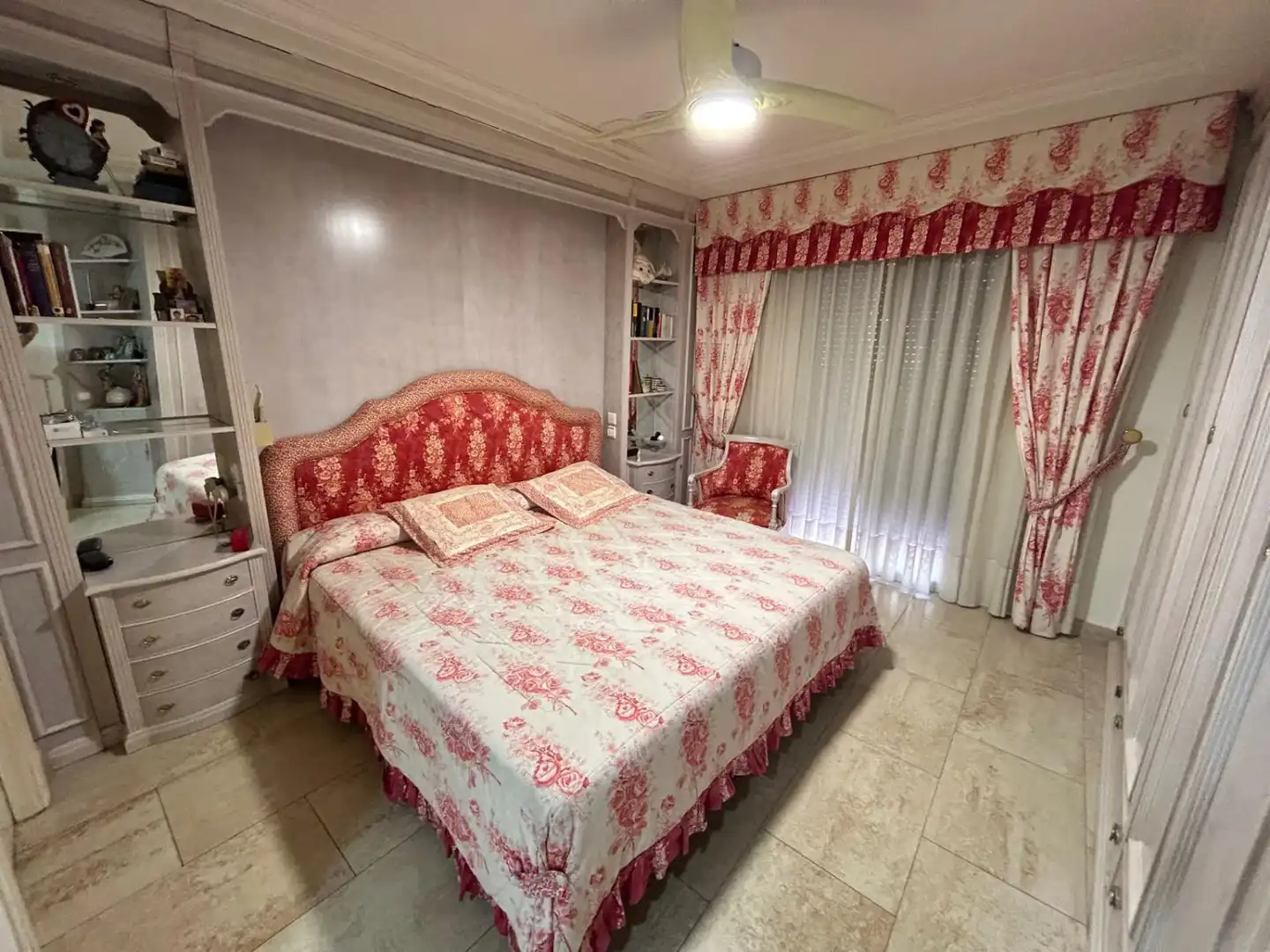 Casa adosada en venta en Crevillent