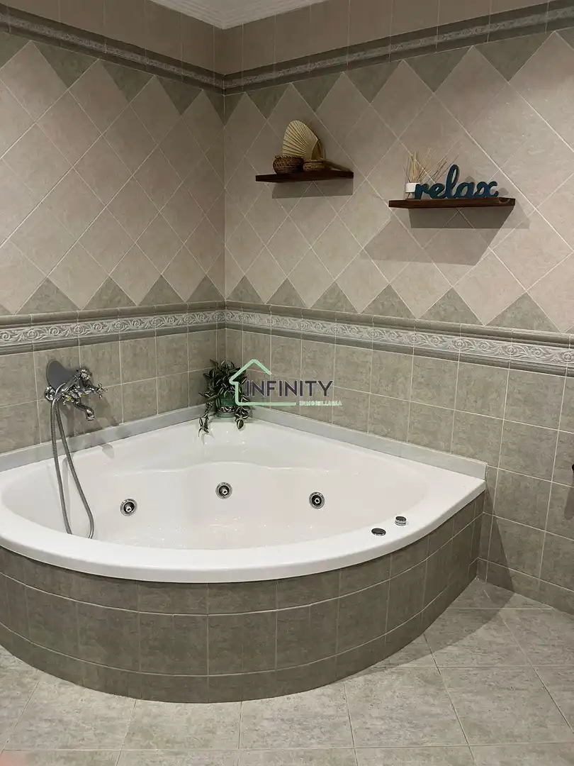 Baño de Planta baja en venta en Bellreguard con Calefacción y Amueblado