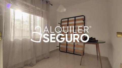 Foto 3 de Piso de alquiler en Virgen de las Angustias, Santa Rosa - Valdeolleros, Córdoba Capital