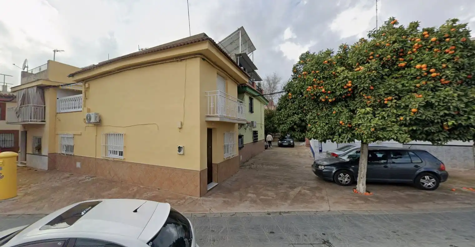 Vista exterior de Casa o chalet en venta en Coria del Río