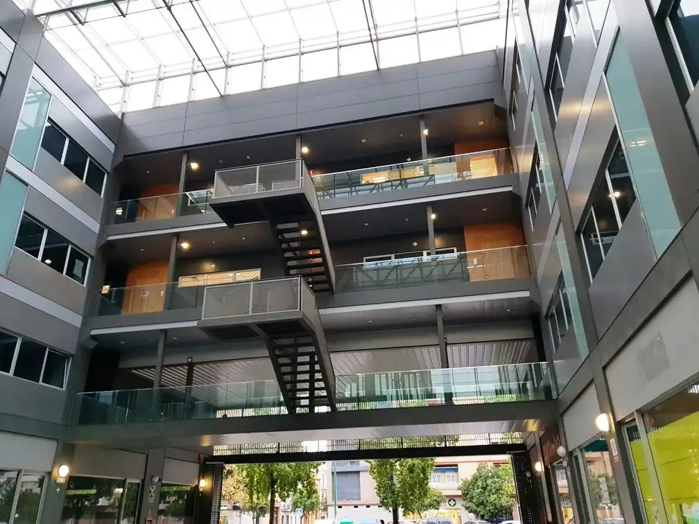 Business premises for sale in HYTASA