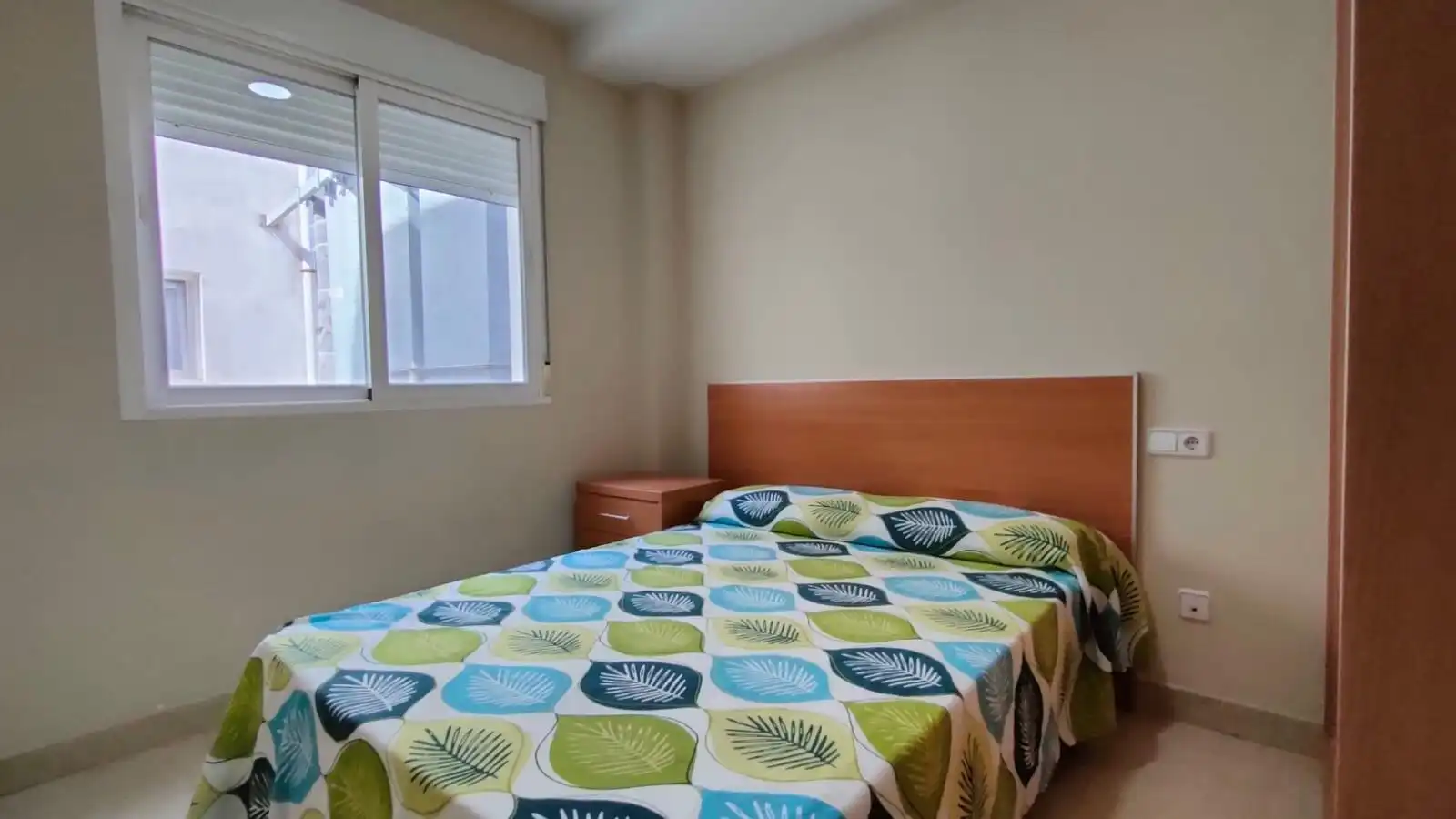Habitación de Ático en venta en Vinaròs con Aire acondicionado, Calefacción y Terraza