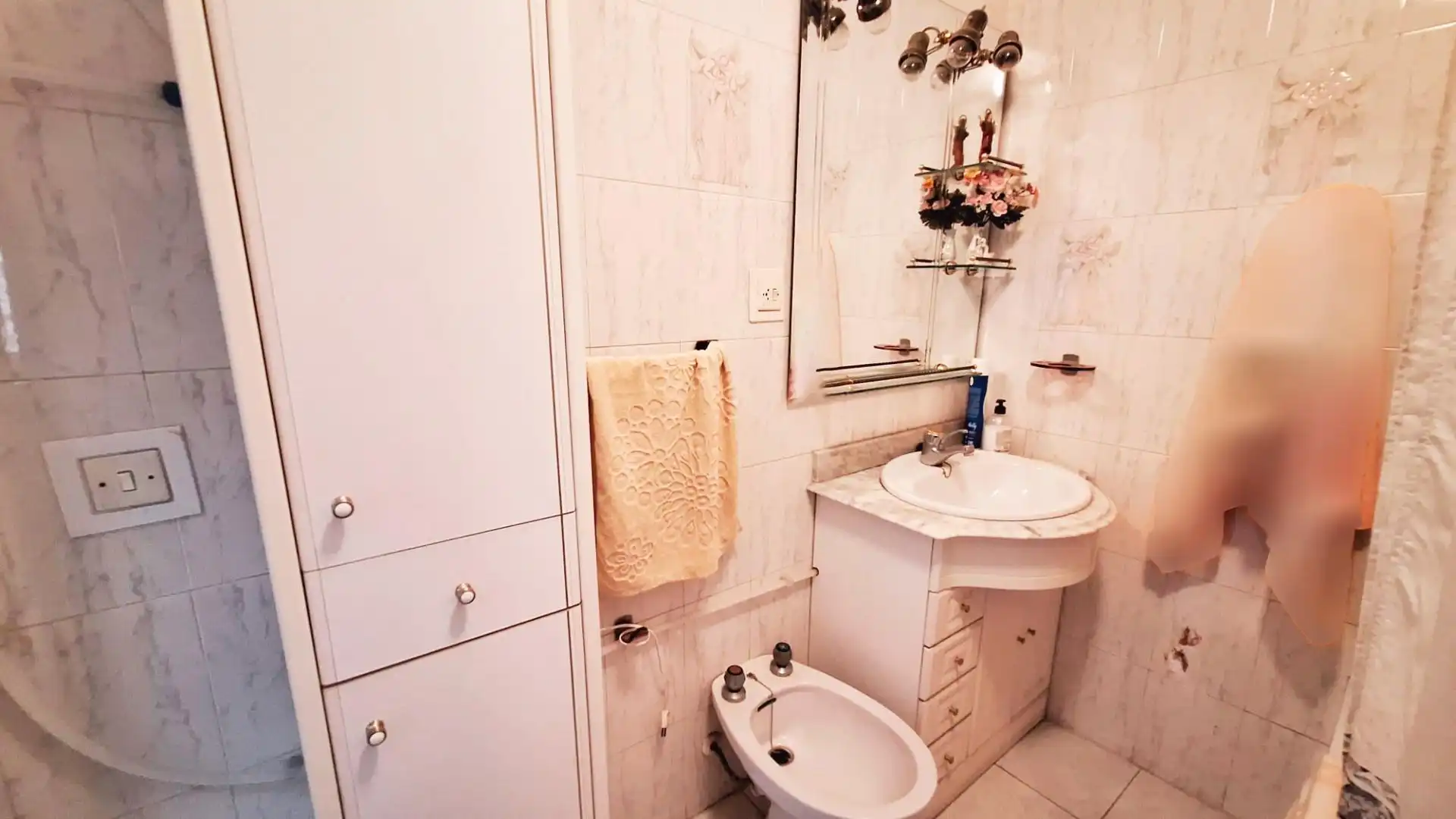 Bany de Casa o xalet en venda en Córdoba amb Terrassa i Traster