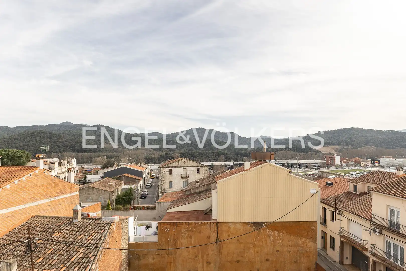 Vista exterior de Casa adosada en venta en Sant Celoni con Calefacción, Jardín privado y Terraza