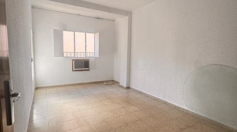Foto 3 de Piso en venta en Calle Murillo, Linarejos, Linares