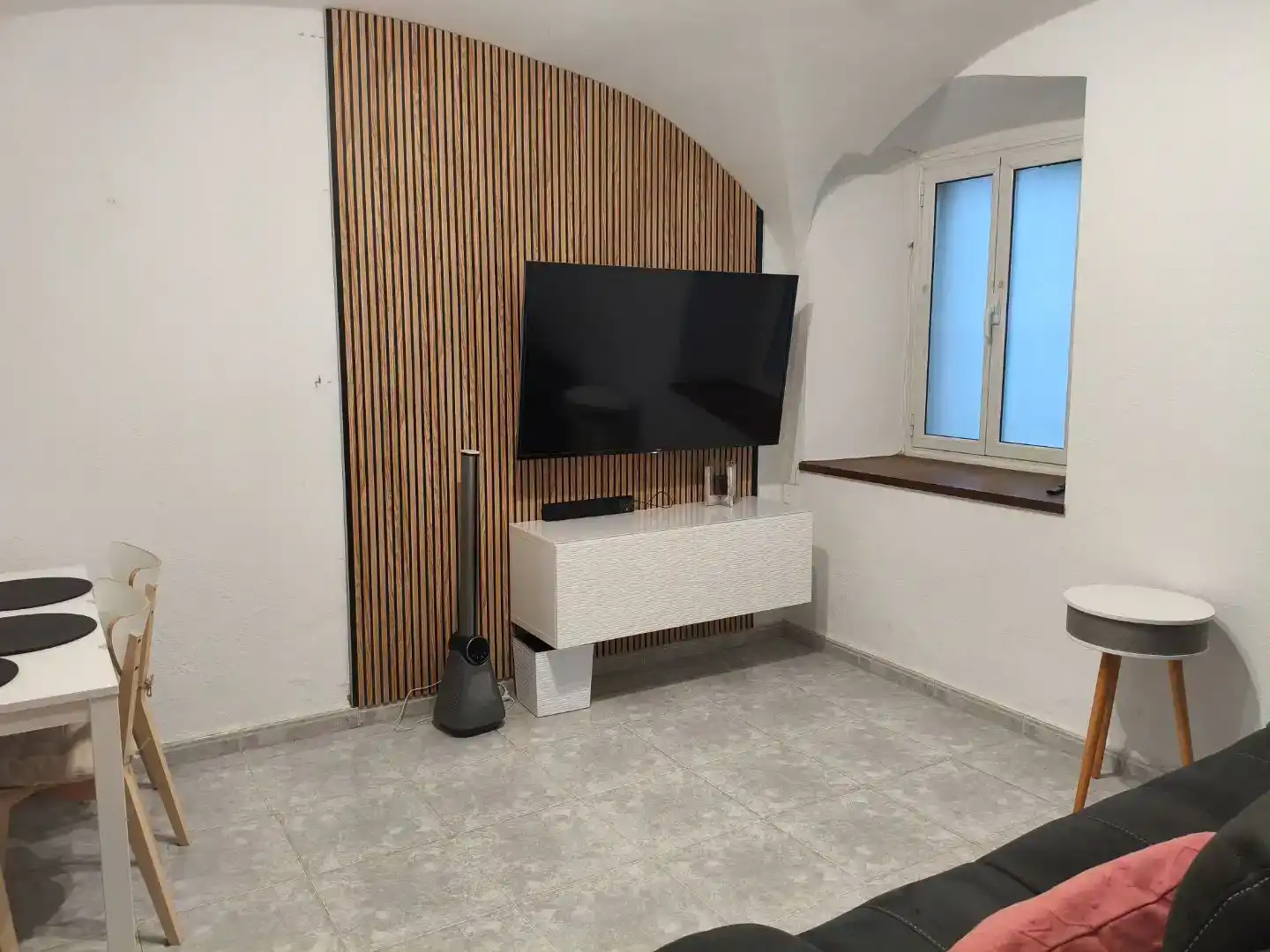 Sala de estar de Casa adosada en venta en Banyoles con Aire acondicionado y Jardín privado