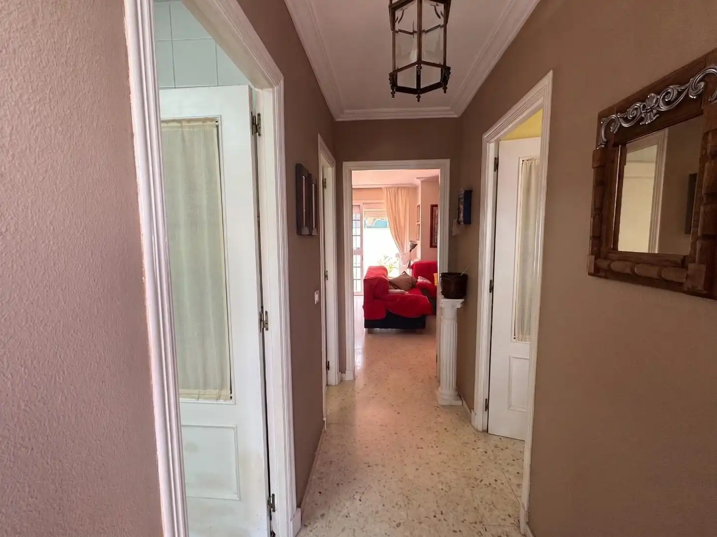 Casa adosada en venta en Tomares, Sevilla