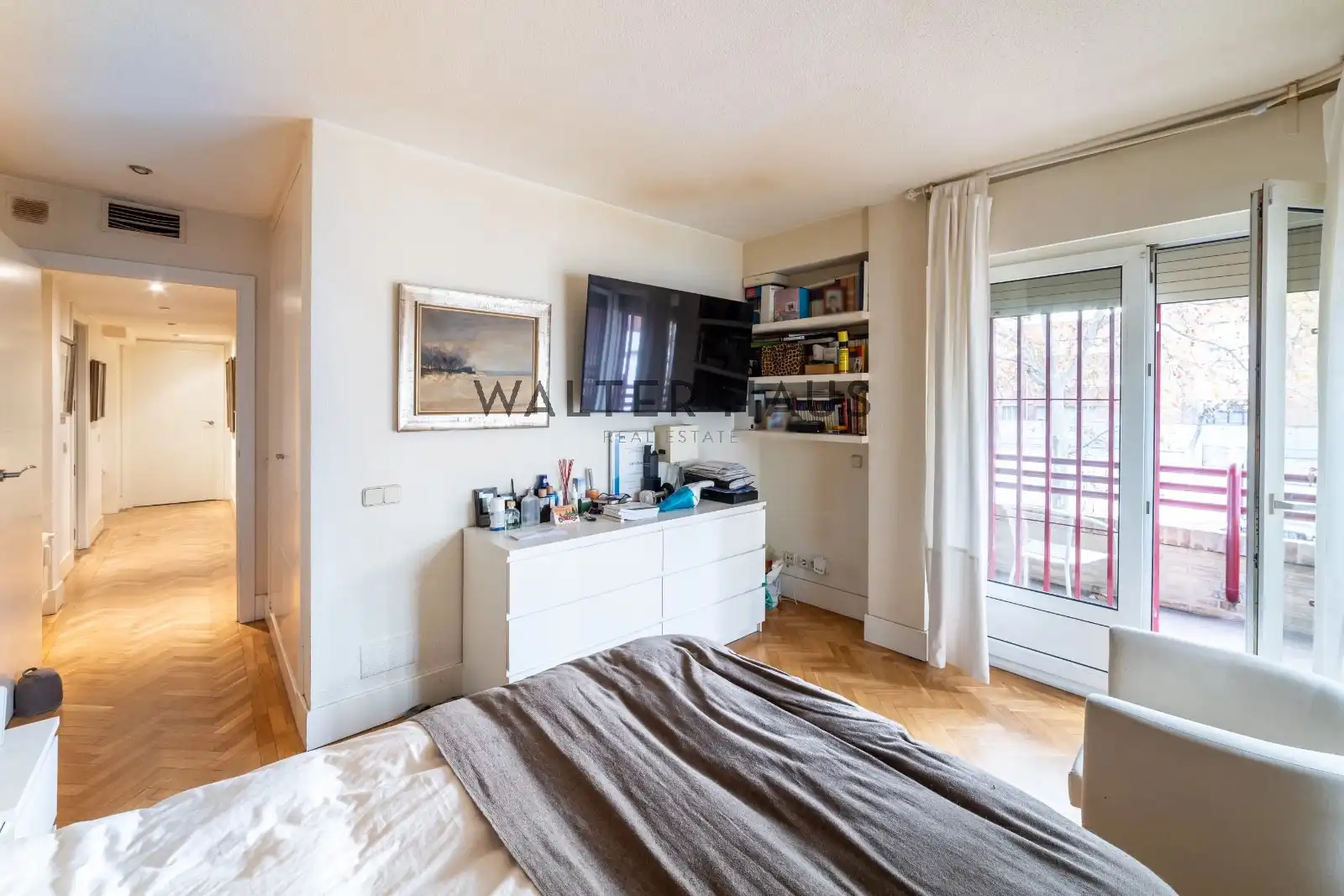 Bedroom of Flat for sale in Madrid  with Air Conditioner, Heating and Terrace