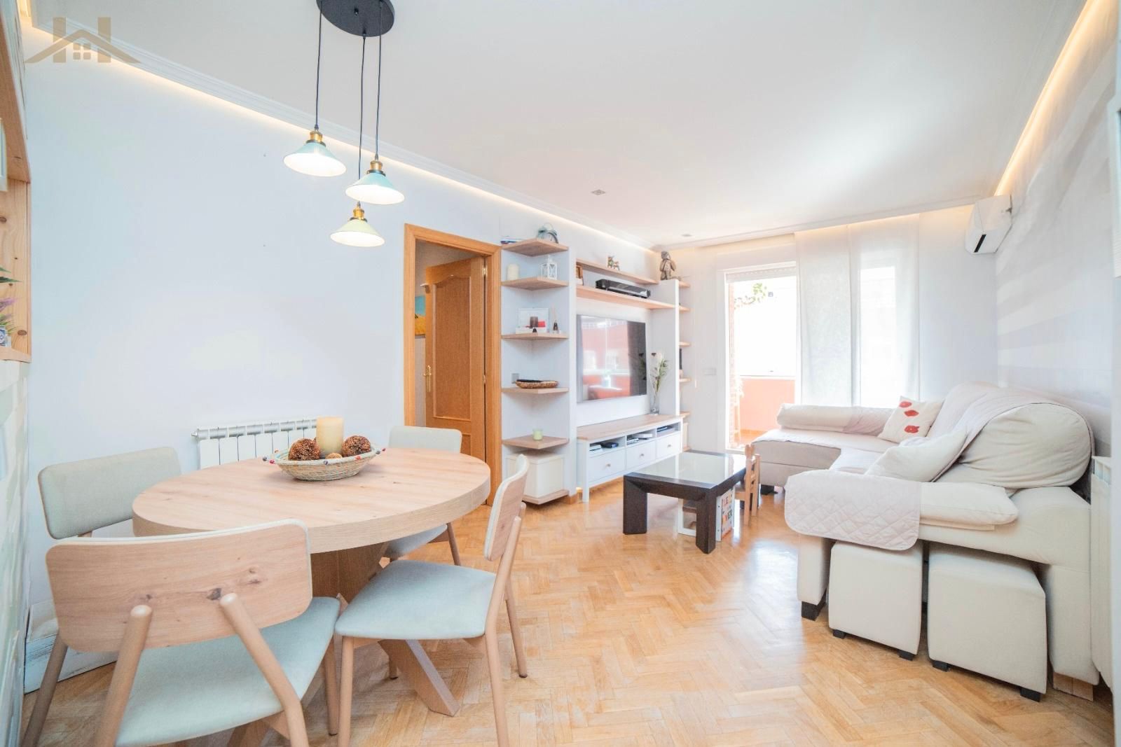 Wohnzimmer von Wohnung zum Verkauf in Arganda del Rey mit Klimaanlage, Heizung und Parkett