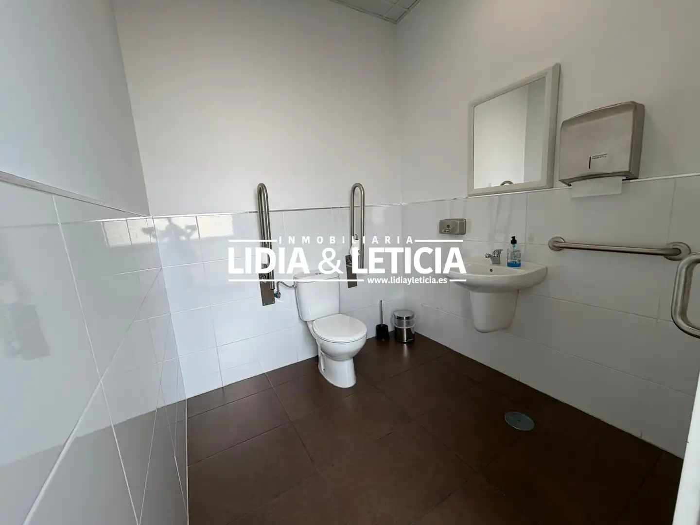 Gewerbefläche zum Verkauf in Nueva Alcalá, imagen 20