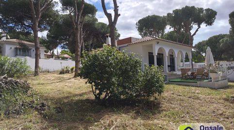 Foto 2 de Casa o xalet en venda a Avenida de Los Acebos, Cabopino - Artola, Marbella