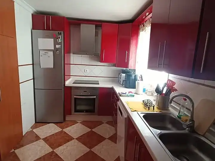 Kitchen of Flat for share in Norte-Sierra