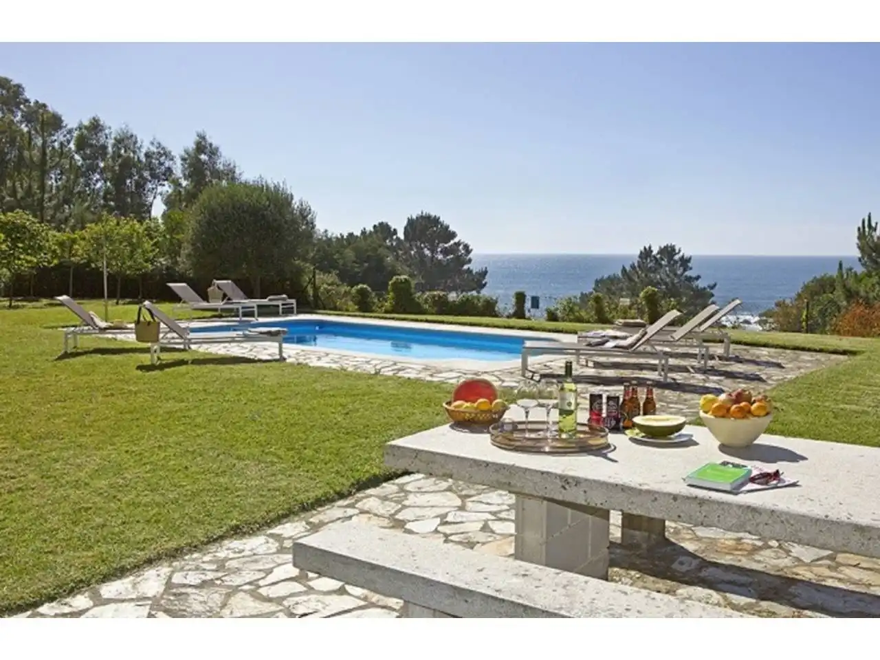 Schwimmbecken von Haus oder Chalet zur Miete in Baiona mit Heizung, Privatgarten und Terrasse
