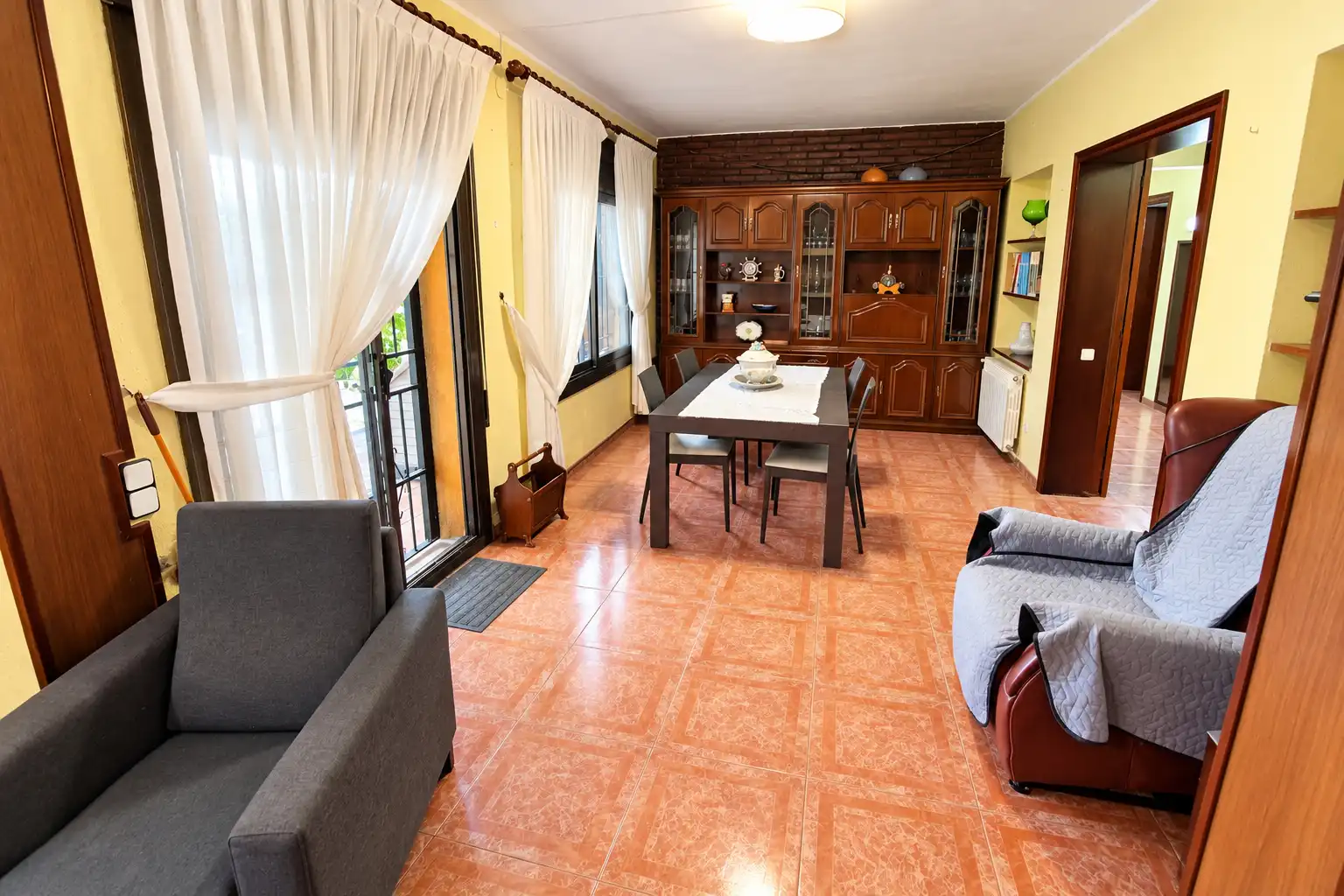 Sala d'estar de Casa o xalet en venda en Caldes de Montbui, Barcelona