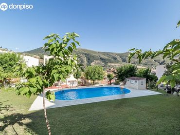 Appartamento con piscina in vendita a Calle Calle María Uceda Díaz