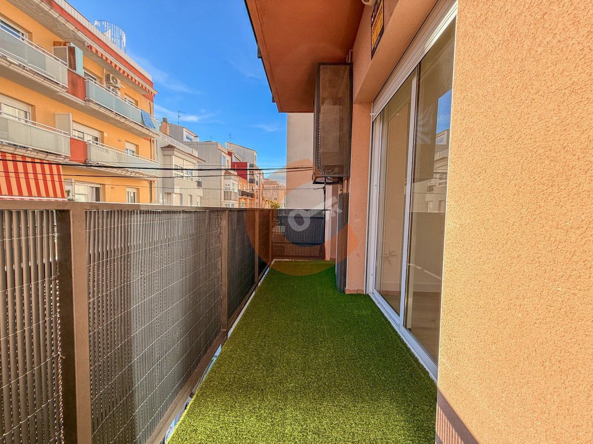 Terrace of Flat for sale in El Vendrell  with Air Conditioner, Heating and Balcony