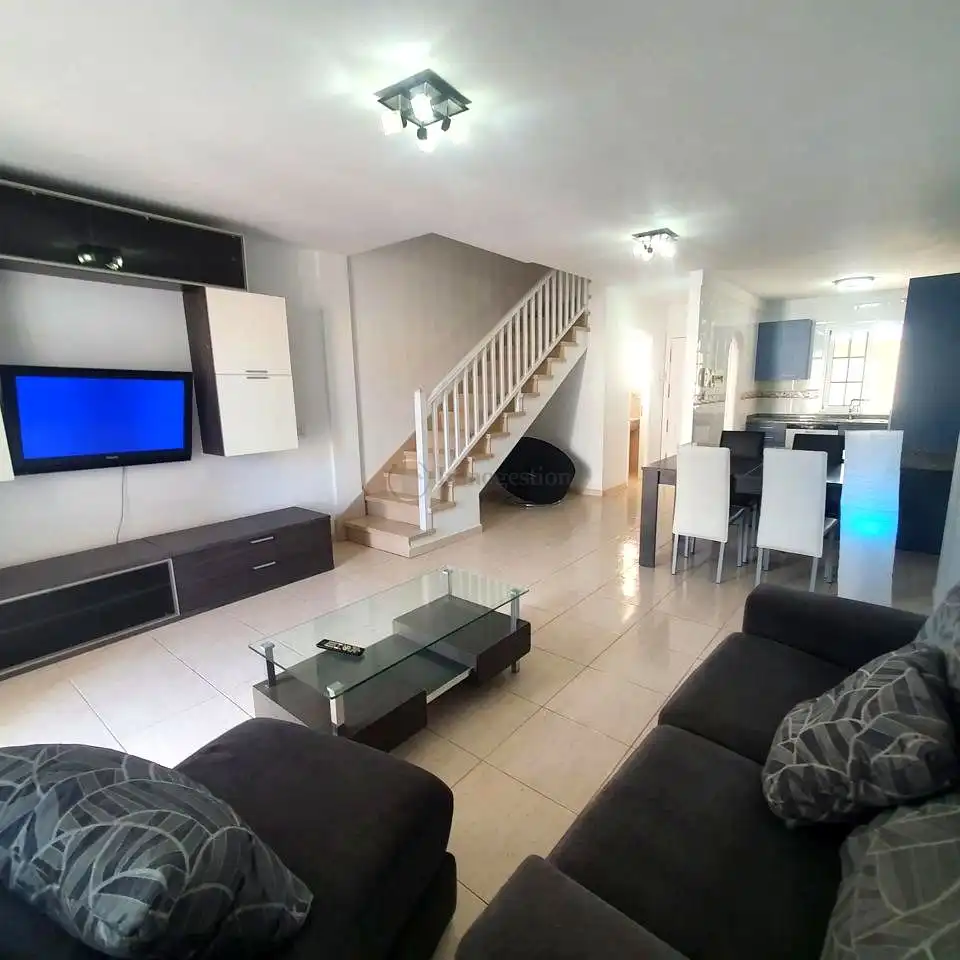 Houses for sale in Granadilla de Abona  with Furnished, Balcony and Community pool